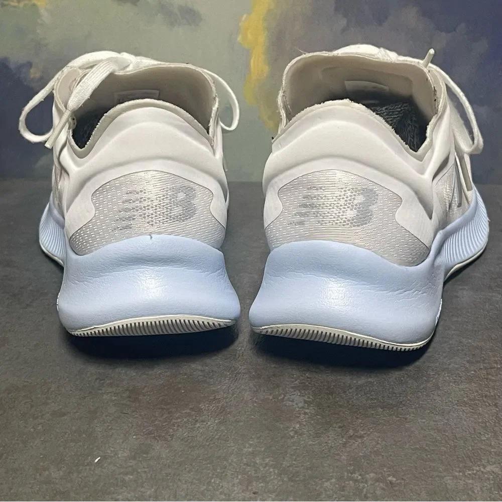 New Balance Dynasoft Pesu V1 Women's Wide Sneakers White Size 8.5D